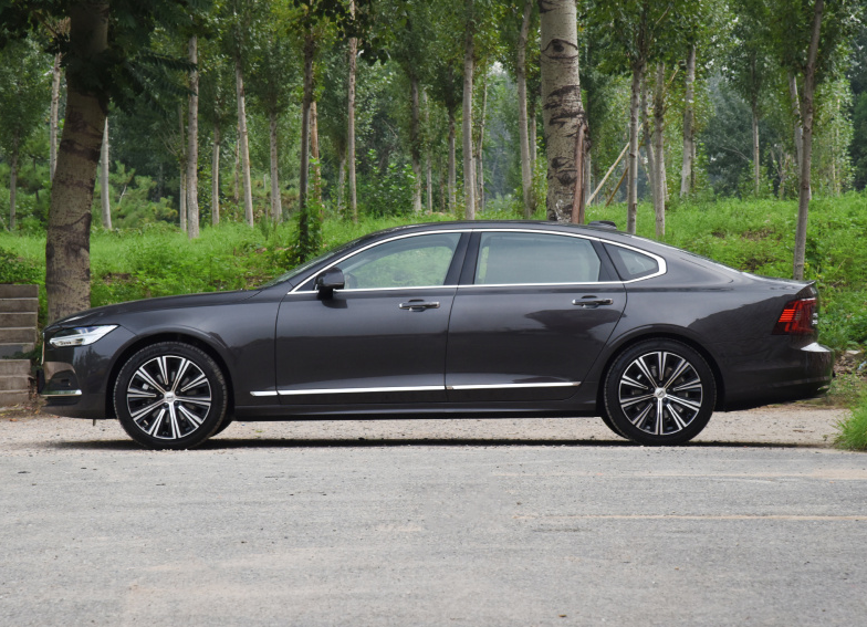 a6l的尺寸,最终却卖a4l的价格,试驾沃尔沃s90