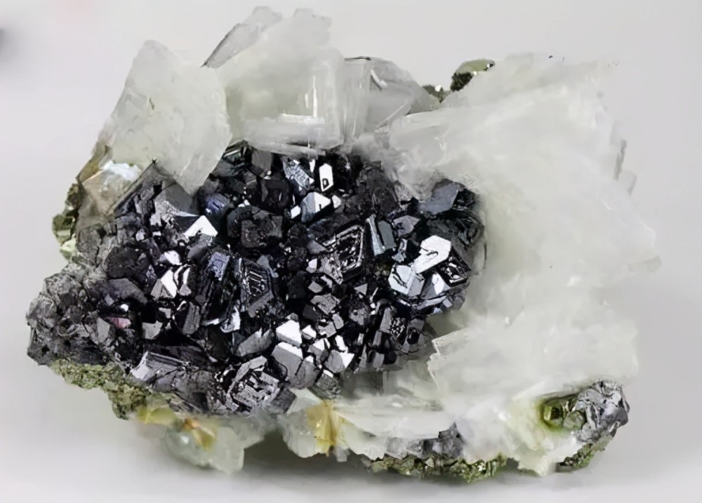 世界上最致命的10种石头,不知道一定要看