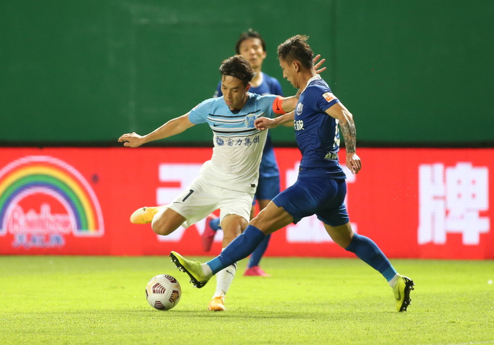 登贝莱,吉列尔梅,斯文森和蒂亚戈在本赛季首次联袂首发