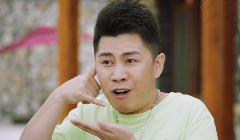 刘老根4保安队长模仿宋晓峰宋老蔫像赵四山庄也打出温泉