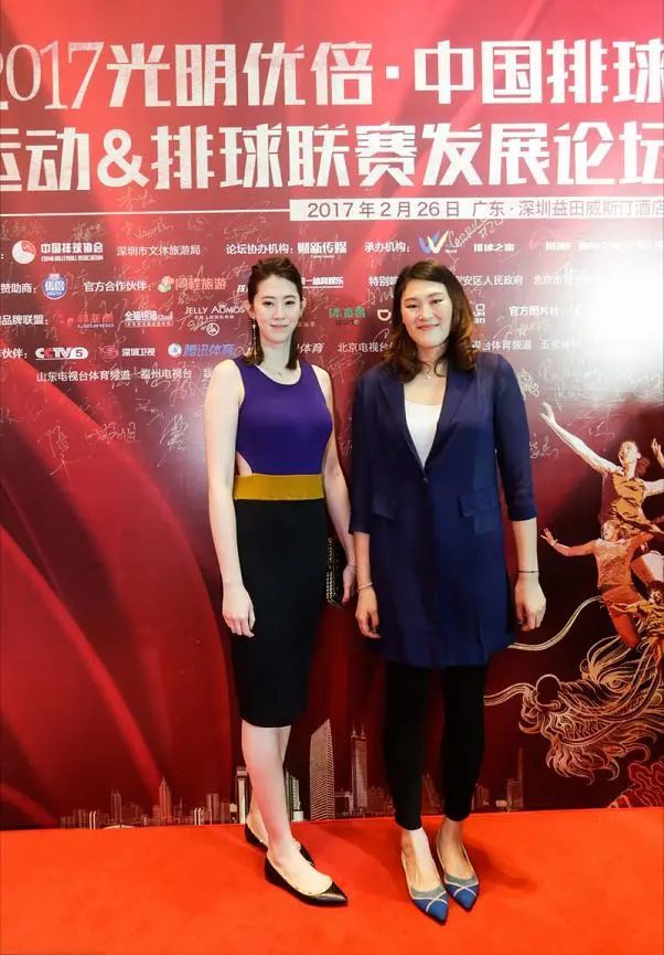 她是中国女排最美女神,曾下嫁给矮自己13公分的男友,如今却单身_腾讯