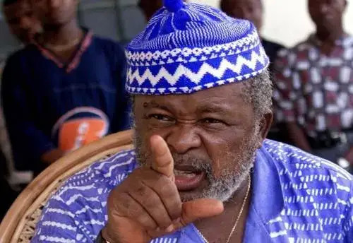 今天我们就来讲述非洲的暴君,电影《血钻》中黑老大的原型:福迪·桑科