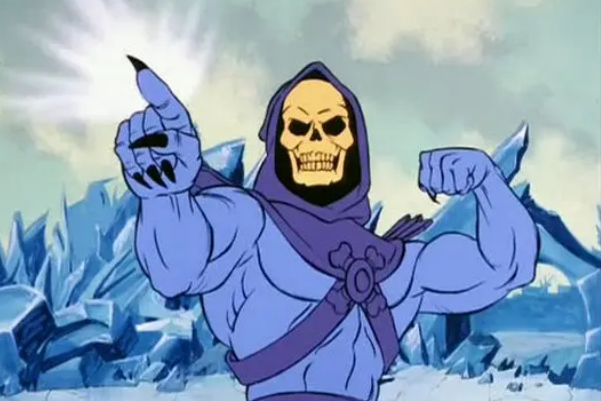 我是希曼"这句话之后,他就会变身成为宇宙巨人希曼,并与大反派骷髅王