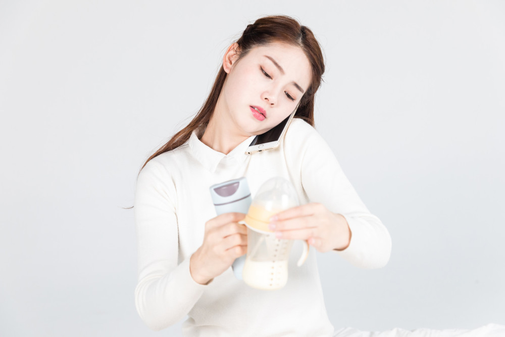 从小用奶瓶和不用奶瓶的孩子,不用七年,三方面差距会越来越大