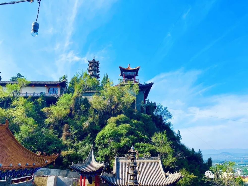 欢迎爱旅游的您,来我们甘肃省定西市临洮县岳麓山名胜风景区观光旅游