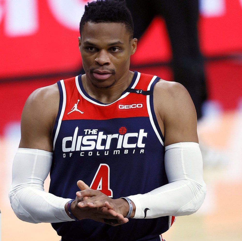 附加赛 威少继续刷新NBA三双纪录 奇才胜骑士正式锁定附加赛名额