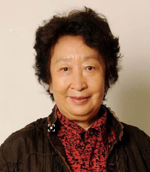 "国民老妈"彭玉2婚嫁姐夫,你以为违背常伦,其实背后隐藏秘密