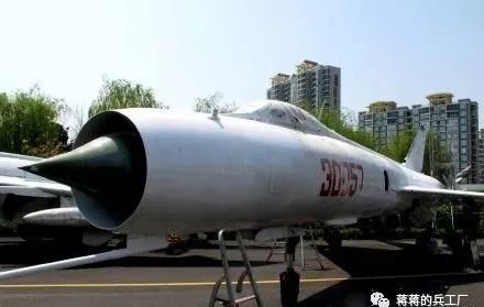 让歼-7全天候作战！谈谈607所JL-7型雷达的研制_腾讯新闻