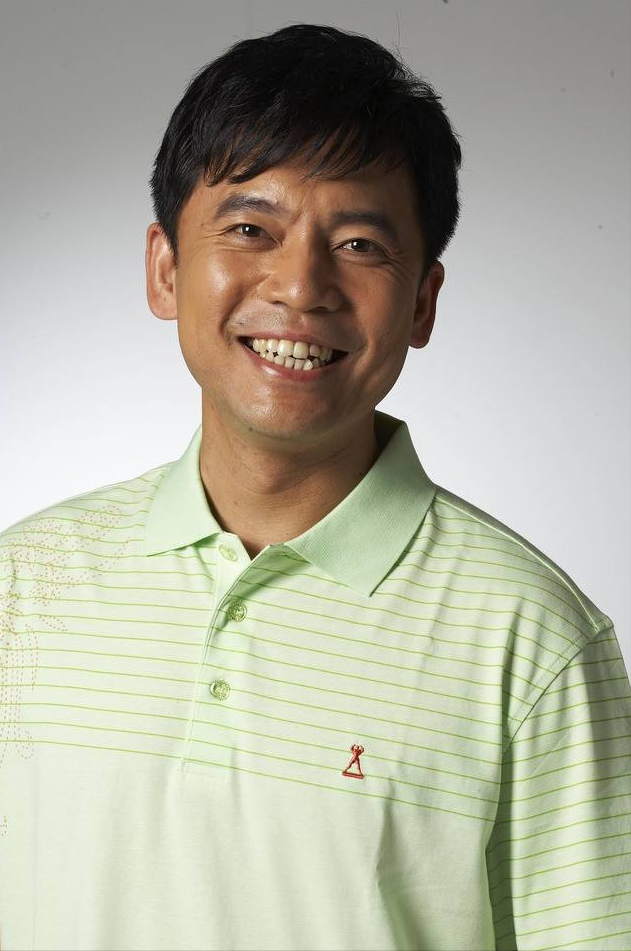 国家一级演员军人之后一身正气狂追小8岁娇妻亮剑之政委