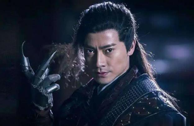 倚天屠龙记中白眉鹰王殷天正为什么要自立门户他的武功是从什么地方学