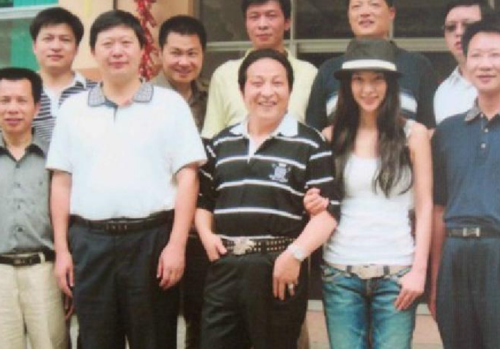 会灵魂出窍,拜师费500万,气功大师王林凭什么?_腾讯新闻