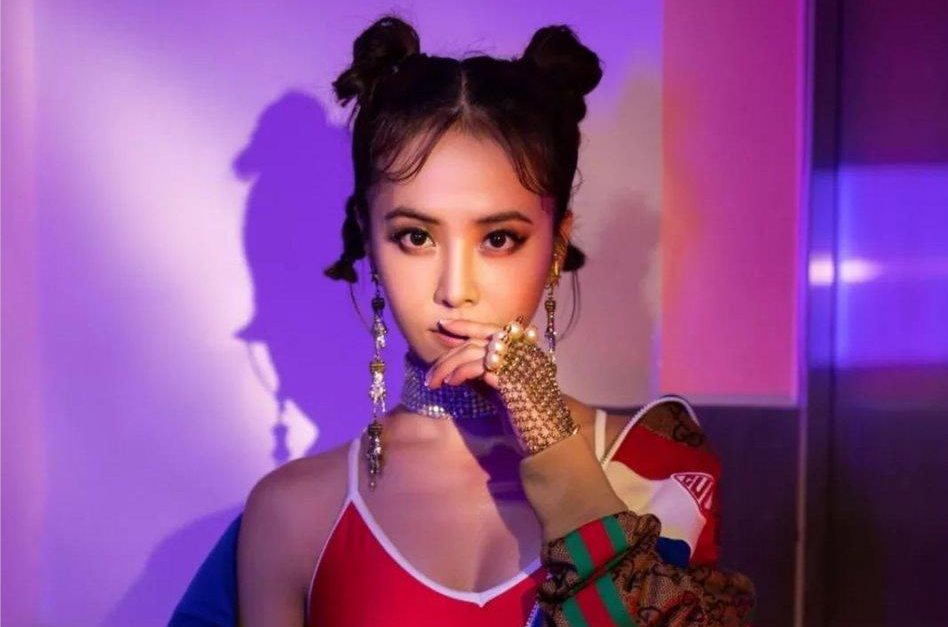 热门彩铃排行_2018热门歌曲排行榜最值得听的六首新歌