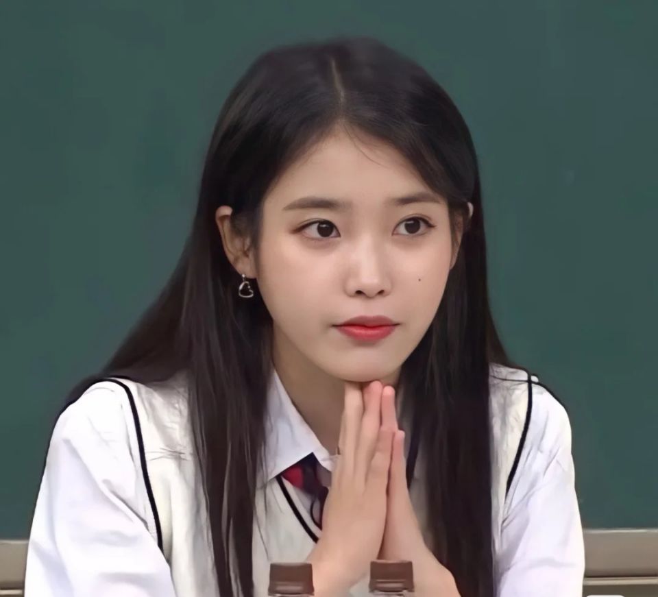 iu李知恩绝美壁纸分享甜美的在逃小公主