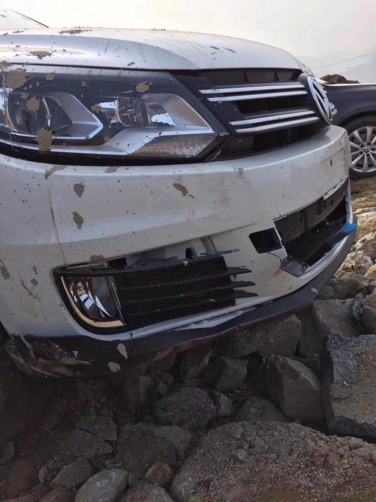 偶遇16款大众途观运损车,工作人员:修复完工了,按5折处理