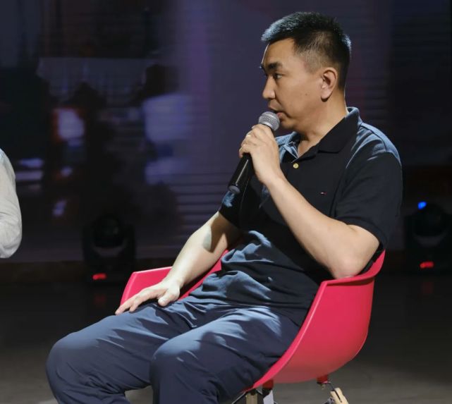 主创团队代表张博一与学生交流 《长安十二时辰》总制片人梁超: 两岸