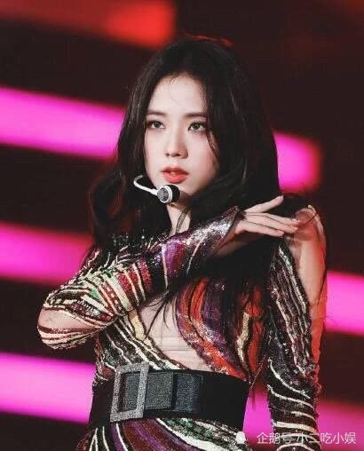 金智秀名品出圈舞台合集,造型颜值都是巅峰