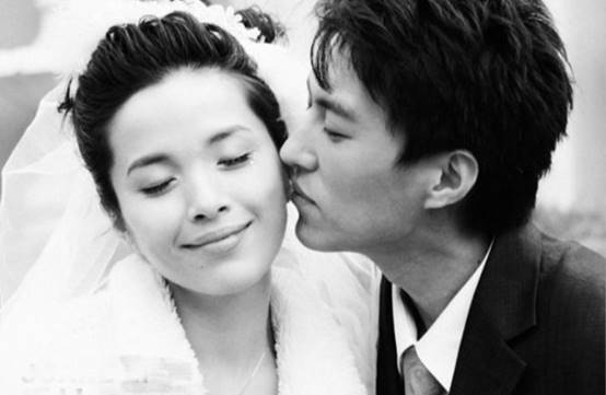 靳东不再沉默,说出与江珊恋爱5年分手真相,难怪会娶二婚李佳_腾讯新闻