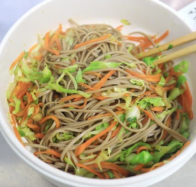 低脂美味的素炒蕎麥麵,好吃好做又營養