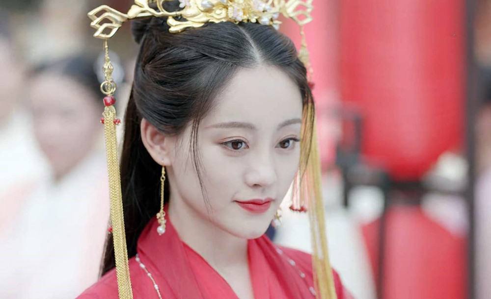 遇龙流萤曾和许致远生下孩子龙王嫉妒到发狂却无可奈何