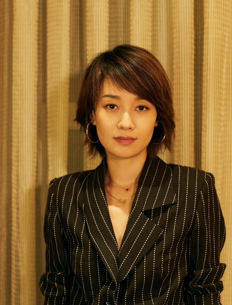 女强人形象一落千丈代言奶茶品牌涉嫌7亿诈骗马伊琍紧急道歉