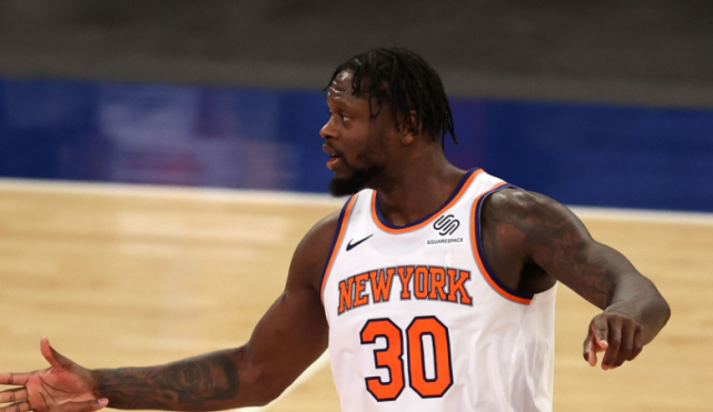 尼克斯重返东部第四兰德尔33分10板13助刷爆多项里程碑