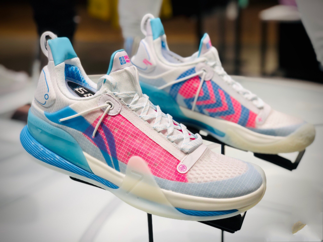 lining李宁闪击7夏季版本配色分享