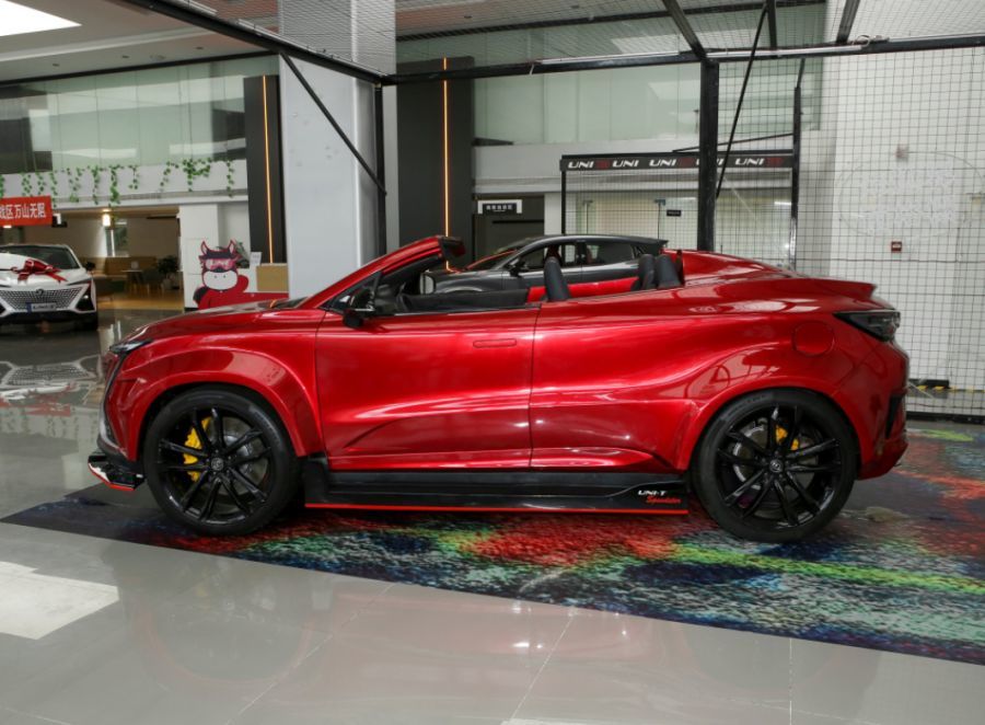 长安uni-t知耻而后勇,改造敞篷suv豪车炸街,网友:10万来一辆!