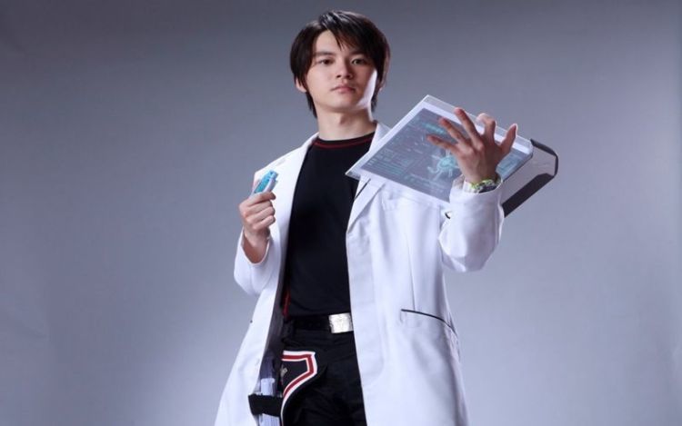 特利迦奥特曼特殊情况居间惠的儿子加入精英胜利队