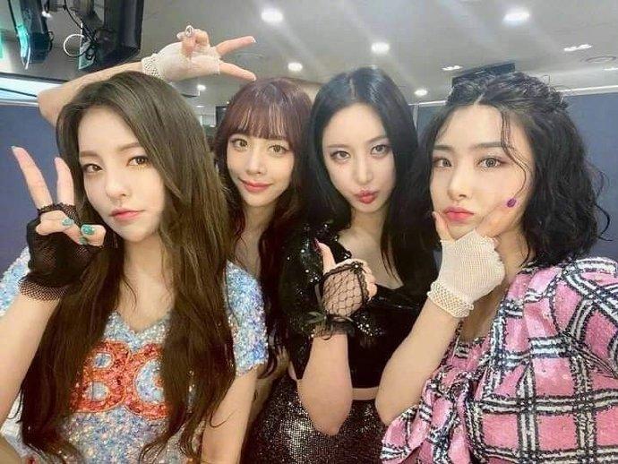 女团排行榜_韩女团成员5月排名,Jennie前五粉墨风光不再,逆袭女团再造神