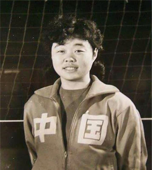 退役后疾病缠身,无奈靠换血维持生命|中国女排|孙晋芳|退役|排球|郎平