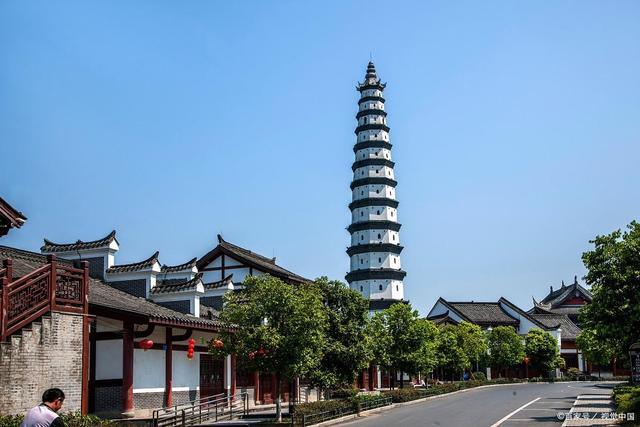 开州区作家陈进《家乡的文峰塔》