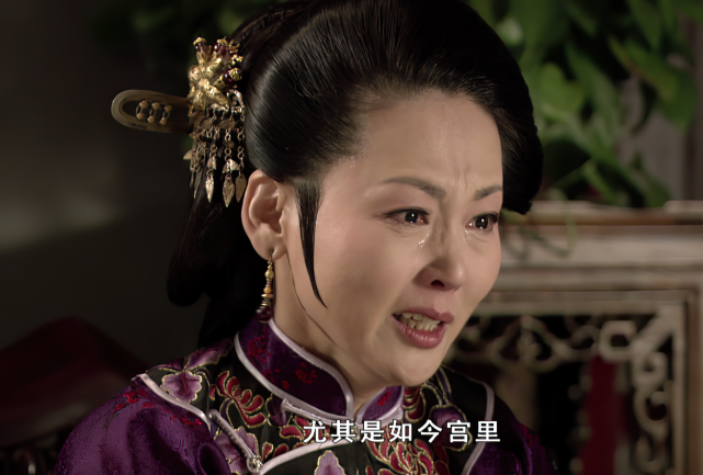 甄嬛传甄远道最疼爱浣碧你看她母亲是谁难怪云辛萝防备不已