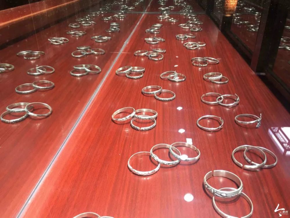 最美银饰之乡游九摆感受苗族风情