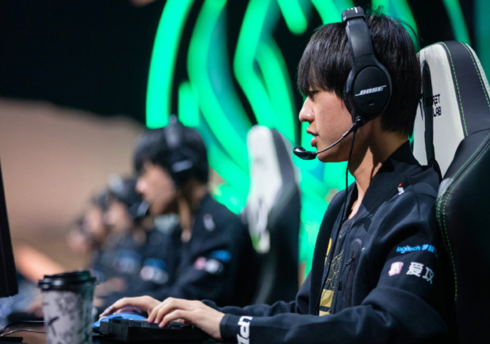 "小明在干嘛?"rng迎来了msi首败,小明状态低迷,gala超鬼小虎尽力局