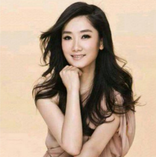 凤凰传奇玲花豪门阔太怼网红怼搭档老公被骂却不理会聪明