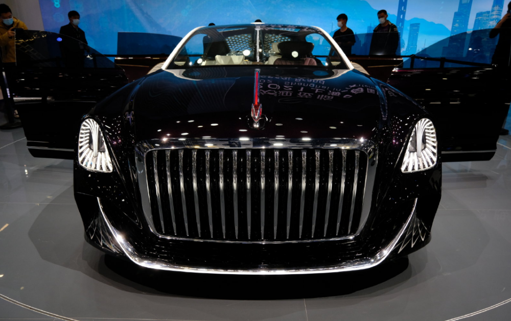 国产"宾利"要来了,对开门的设计,后排的豪华程度堪比商务舱!