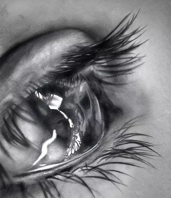 超写实素描眼睛特写很好的绘画素材