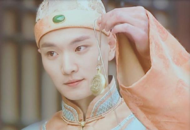 消失的赵鸿飞15岁出道25岁演雍正成名却因知音星途被毁