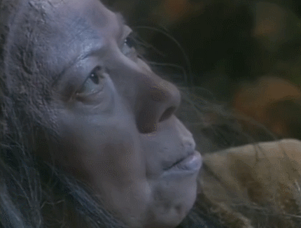 香港传奇"鬼后",一辈子无人敢娶,却是刘德华,古天乐最亲的人|裘千尺