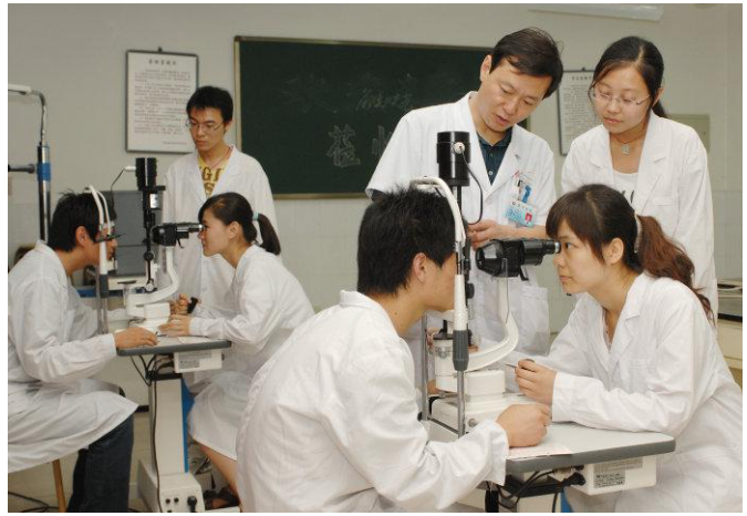 临床医学新排名 中南第3 吉大第8 清华第10 你的高校排第几 腾讯新闻