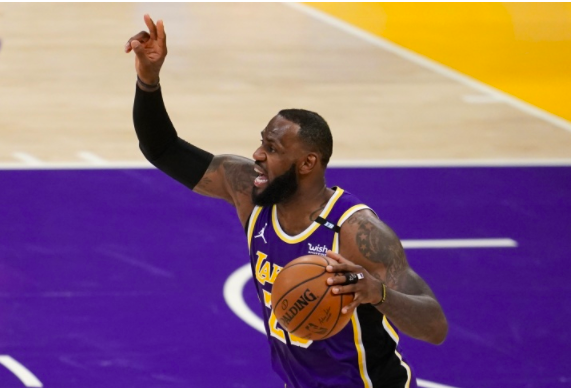 nba NBA官宣附加赛时间！詹姆斯决战6连胜勇士，戴维斯放狠话宣战库里