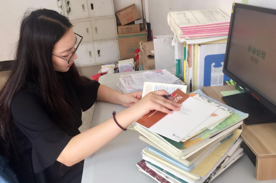小学生日记 发现 走红 老师看后沉默 到底是谁的智商出了问题 腾讯新闻