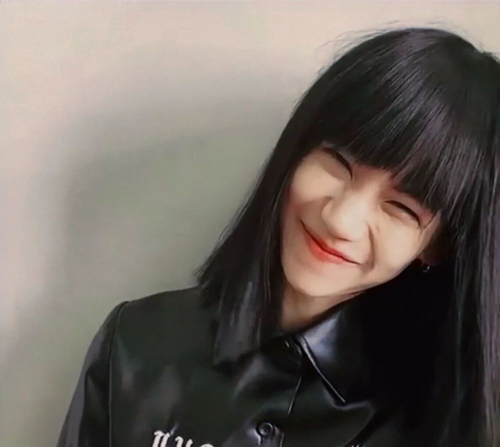 禁忌女孩壁纸分享娜诺一笑生死难料