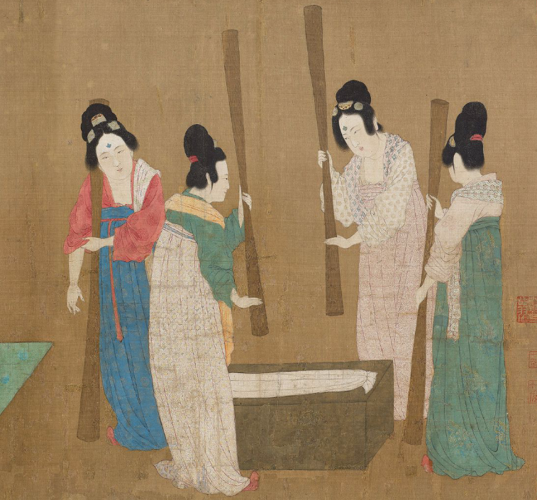 其实啊,捣衣声指的是古人们在洗衣裳时,用木棒捶打衣服发出的声音,而