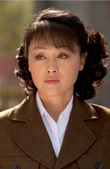 或许不是很知道,早些年的电视剧北京人在纽约,王姬就在里面出演一位
