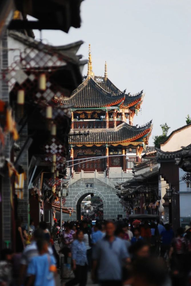 走进会理古城聆听红色故事