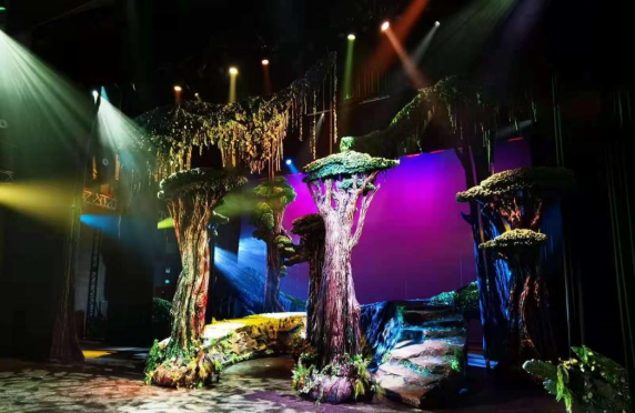 媲美狮子王亲子舞台剧熊出没之原始时代首秀惊艳