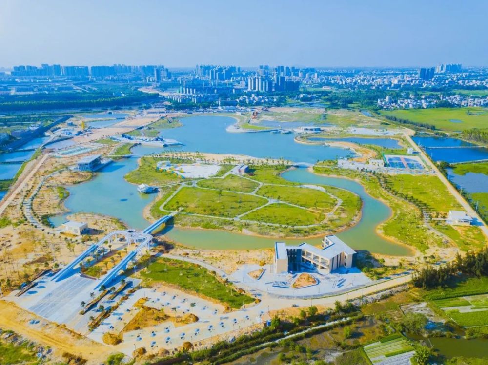 城市客厅▲怡海公园规划图怡海公园位于坡头区南调片区瑶贯新垉地块