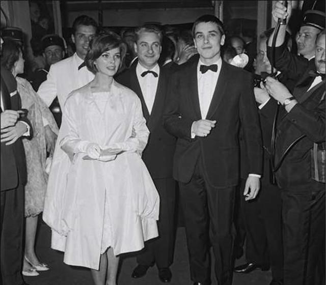 阿兰·德龙:抢走"皇后",威胁保镖,晚年自嘲:除了幸福什么都有