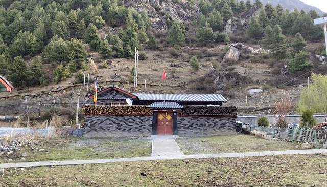 加入中国籍,家家住别墅生活大变样|吉隆镇|尼泊尔_旅游|西藏|达曼村